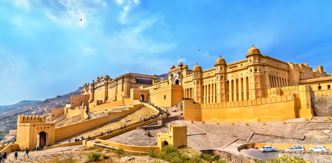 2 Nights 3 Days Golden Triangle Tour exploring Jaipur palaces and forts.png