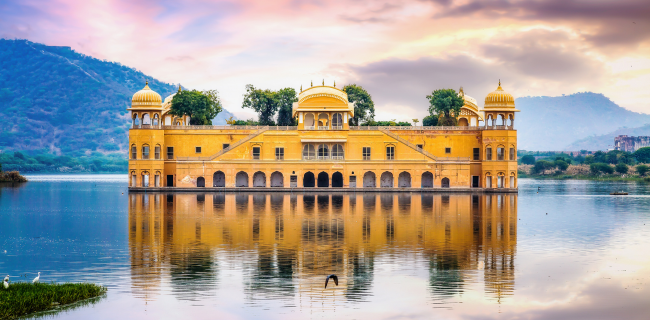 Golden Triangle Tour 5 Days 4 Nights exploring Jaipur forts and palaces