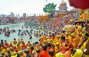 kumbh-mela-prayagraj-tour-with-varanasi